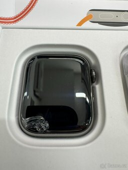 Apple Watch 7 Cellular 41mm / stainless steel / sapphire - 4