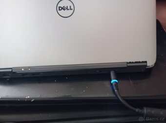 Adaptér Dell GA240PE1-00 - 4