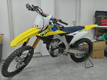 Suzuki RMZ 450 - 4