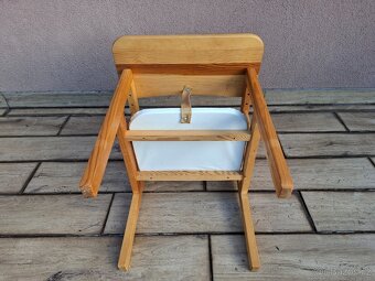 Stará dětská jídelní židlička - 4