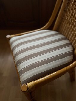 Ratanové židle s polstrovaným sedákem - 4