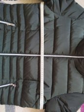 Zimní khaki prošívaná teplá bunda Lindex - 4