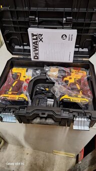 Aku nářadí Dewalt - 4