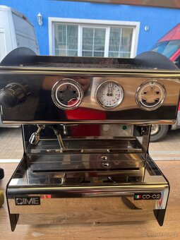 Pojízdná prodejna Bubble tea - 4