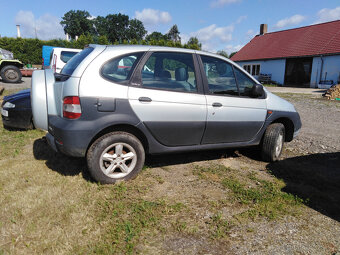 Renault Scenic RX4 - 4