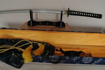 Katana Sakuma - 4