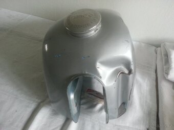 Originální nádrž na MZ 150 ETZ - 4