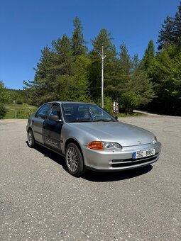 Honda Civic 5g 1.5 66kw - 4