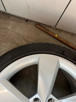 Alu 5x100 r17 škoda - 4