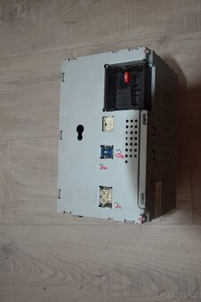 Radio W204 (C180) - 4