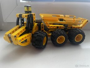 Lego 8451 Kloubový sklápěč rok 2003 - 4