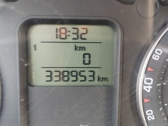 Škoda Octavia 2.0 TDI 103kw - 4