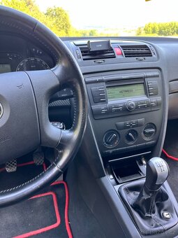Škoda Octavia II. - 1.9 TDI 77kw - 4