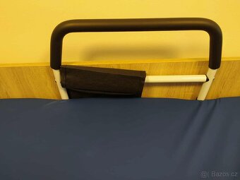Prodám polohovací postel se zdravotní matrací - 4