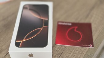 Nový Apple iPhone 16 Pro 256 GB – pouštní titan, nerozbalený - 4