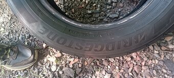 Pneu 215/60/17 Bridgestone - 4