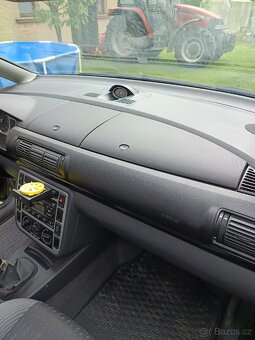Ford galaxy - 4