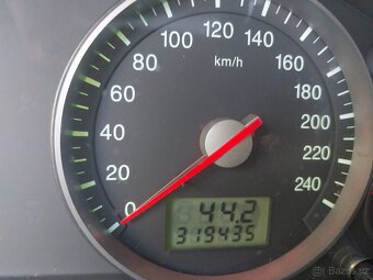 Ford Mondeo 2.0tdci 96kw - 4