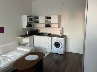 Pronájem bytu 1kk, 22m2, na ul. Vítězná - Ostrava - 4