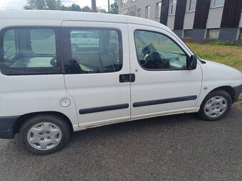Citroen Berlingo 1.4 - 4