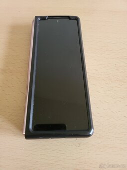 Prodám samsung galaxy z fold 2 256/12 gb - 4