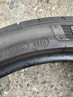 265/35R19 Michelin Pilot Sport 4S - 4