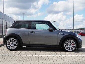 MINI John Cooper Works R56 – 155 kW, čistý, po servisu - 4