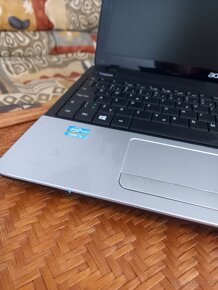 Acer TravelMate P253 - 4