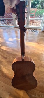 Prodam 3/4 kytaru pro dite - 4