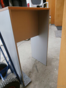 Stůl, stolek, atypický , vysoký 102 cm za 500 kč - 4