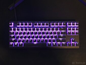 Kompletní PC sestava - PC + 2x monitor + klávesnice - 4