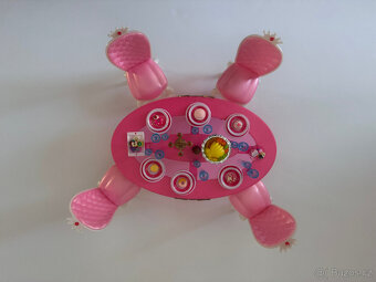 Barbie jidelní set a komoda + jídlo a nádobí - 4