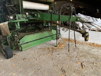 Lis s baličkou Krone Combipack V 1500 MC - 4