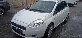 Fiat Grande Punto 1,4 NA DÍLY - 4