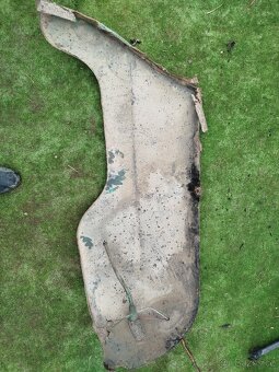 Saab 96 blatníky zadní - 4