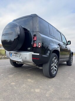 Land Rover Defender 110 3.0D D300 SE 9/2022 odpočet DPH - 4