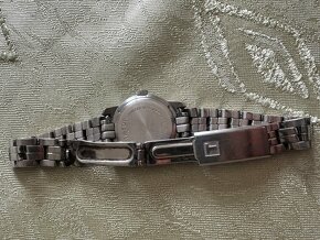 Dámské hodinky značky Tissot - 4