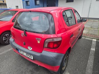 Toyota Yaris 1.0 50kW - 4