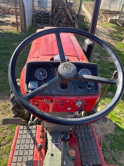 Traktor s rotovatorem - 4