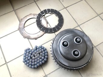 PRODÁM ORIGINÁL DÍLY MOTORU JAWA PÉRÁK 250 FJ / KOMUNISTA - 4