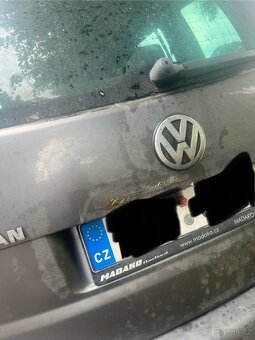 Rezervace - Vw touran dsg 1.9tdi 77kw - 4