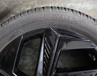 Kompletní alu kola 7.5JX19H2 se zimními pneu 235/50 R19 - 4