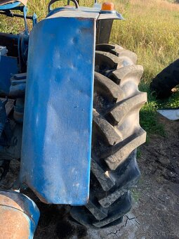 Zetor 25 A prodam - 4