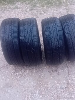 Pneu ecopia 195/50R 16 - 4