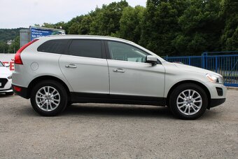 Volvo XC60 2,4 D4 ČR,AUTOMAT,4X4,SUMMUM,2012 - 4