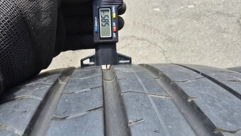 Letní pneu 255/35/19 Pirelli Run Flat - 4