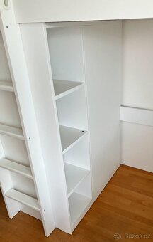 Dětská patrová postel se skříní Ikea Smastad - 4
