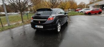 Opel Astra 1.8 benzín GTC - 4