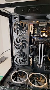 GIGABYTE GeForce RTX 5070 GAMING OC 12GB - 4