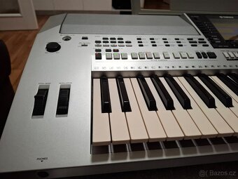 Yamaha psr s900 - 4